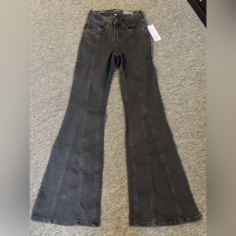 Wild Fable Target Women's Dark Gray Flare Jeans 00